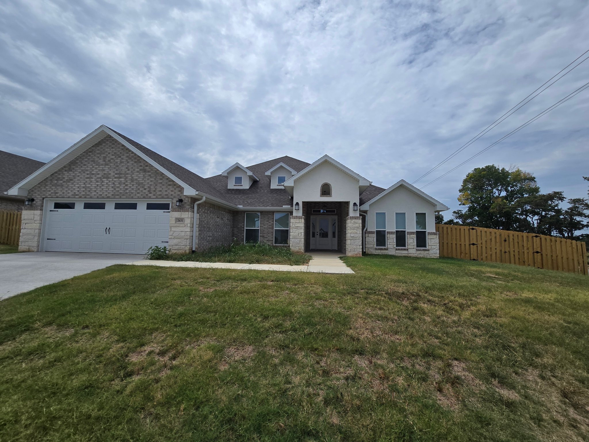 Bentonville House: 2631 Elstar Ct
