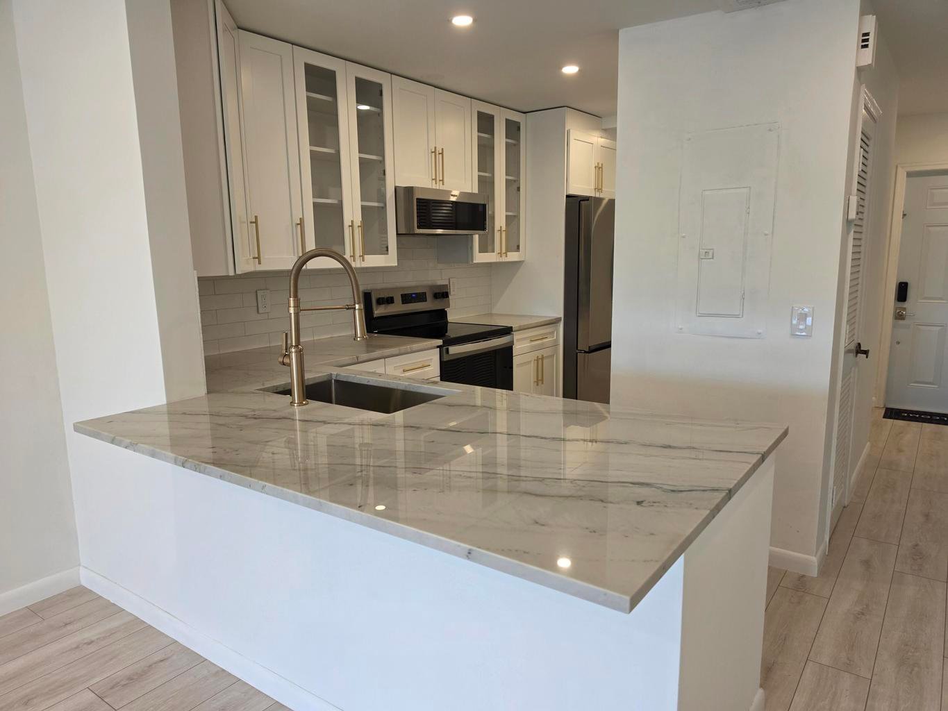Delray Beach Condo: 440 CANAL Point S 2260
