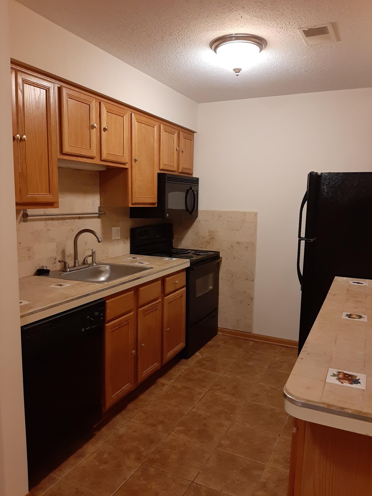 belleville Condo: 9666 sawgrass ct
