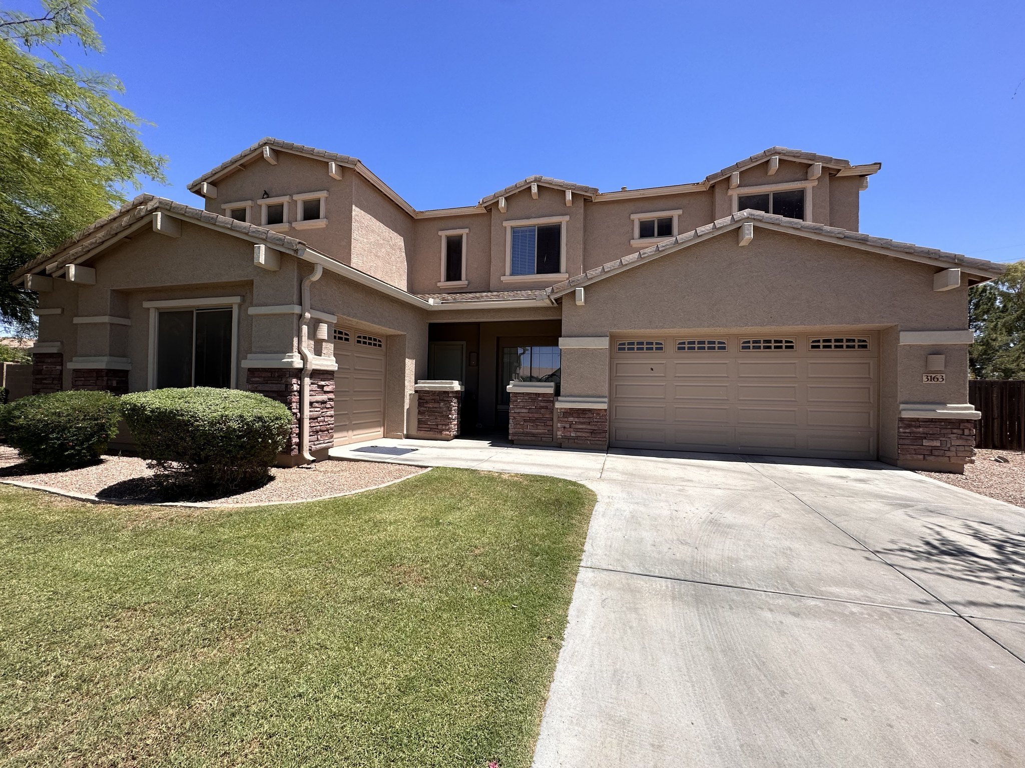 GILBERT House: 3163 S PORTER STREET