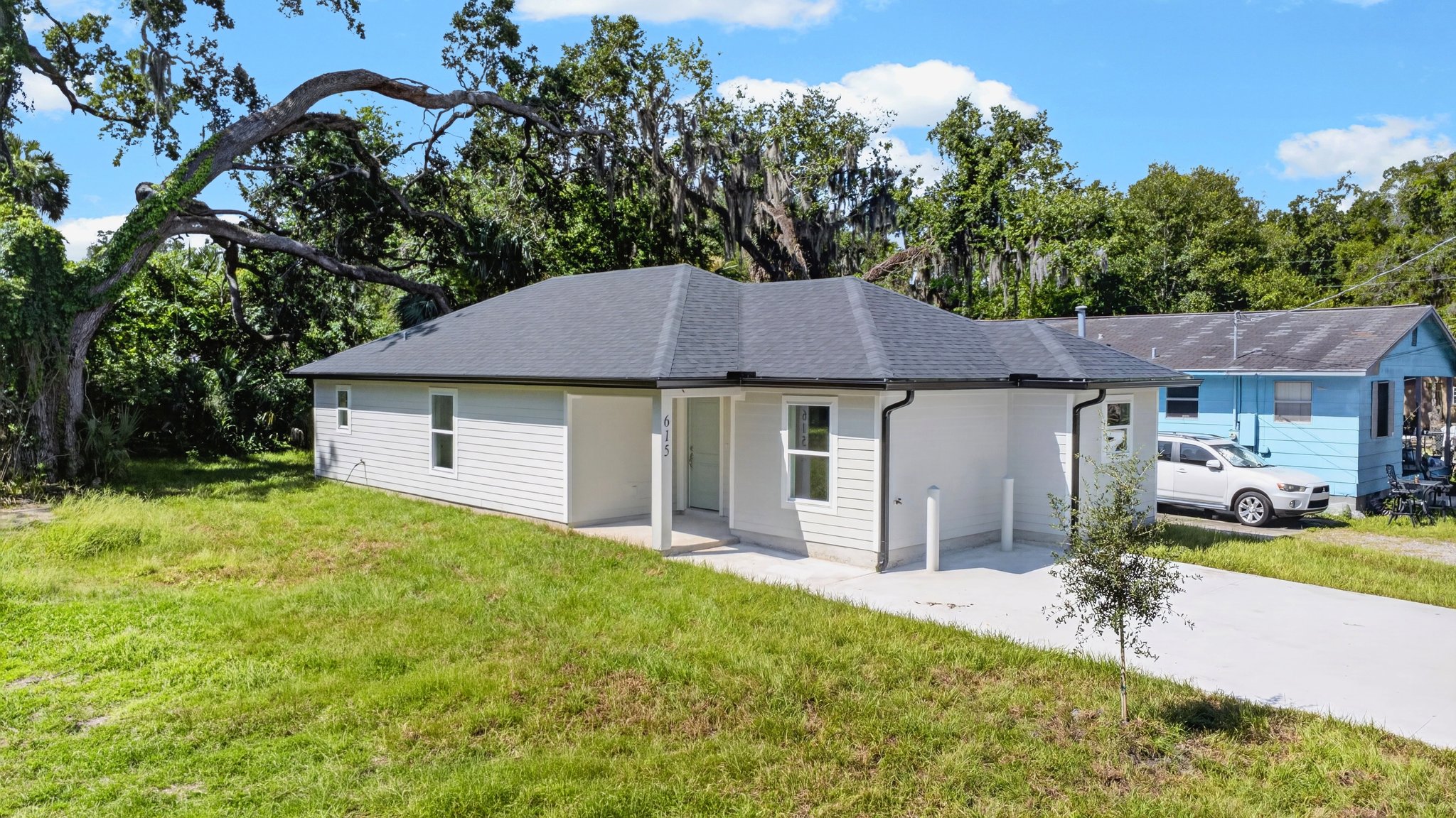 Daytona Beach House: 615 Cedar Street