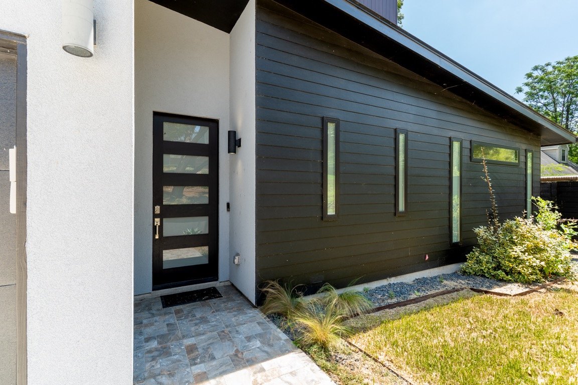 Austin House: 3705 Wilson St
