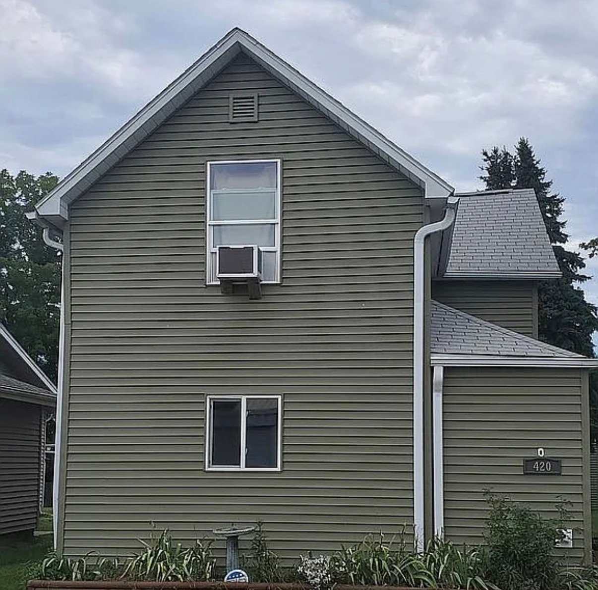 Arlington House: 420 N 4th St