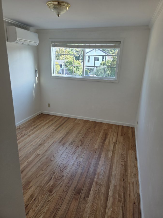 Mountlake Terrace Single Room: 4901 241st St SW