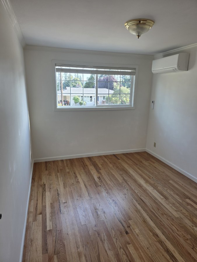 Mountlake Terrace Single Room: 4901 241st St SW