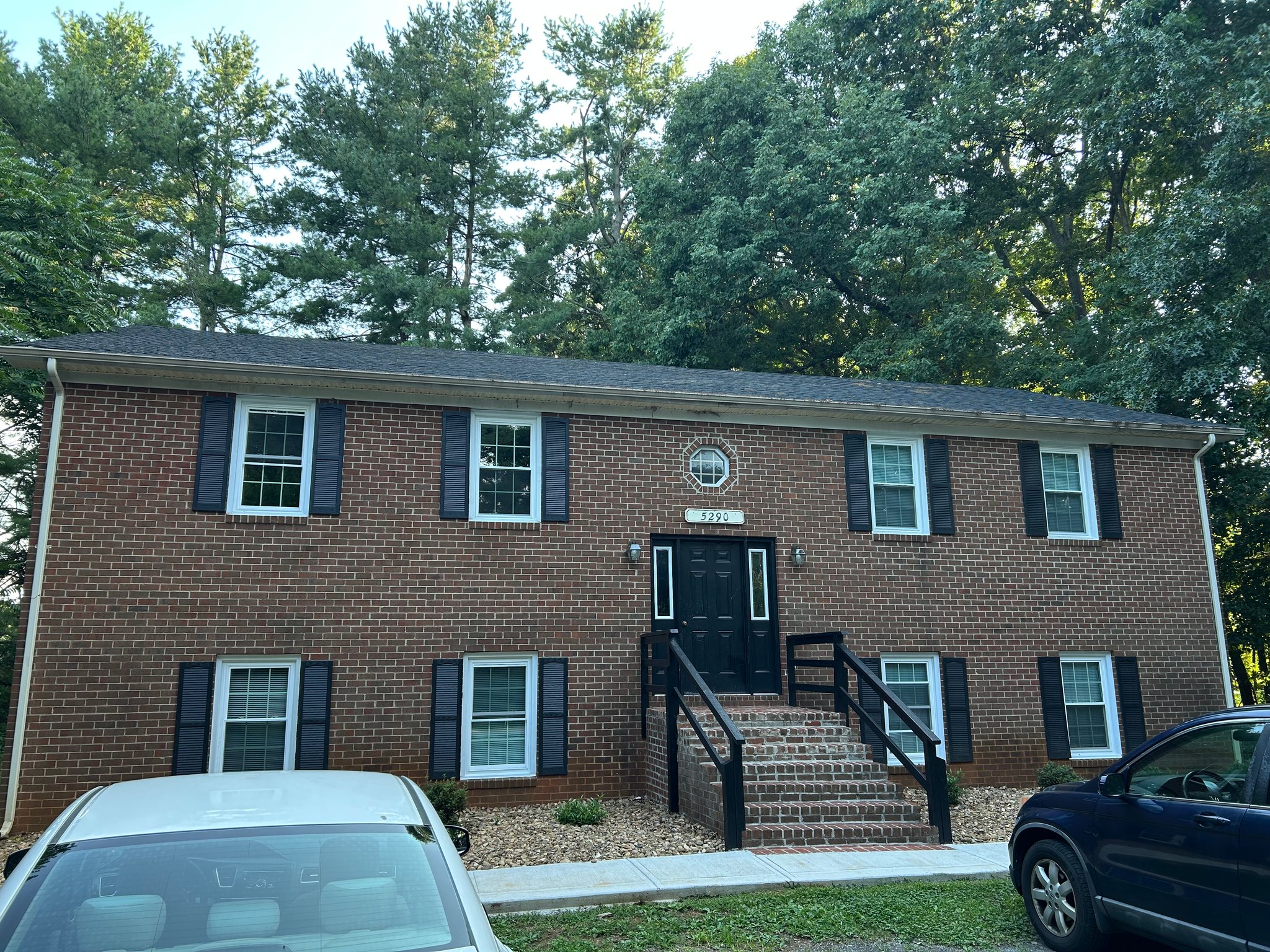 Forest Apartment: 5290 Waterlick Rd