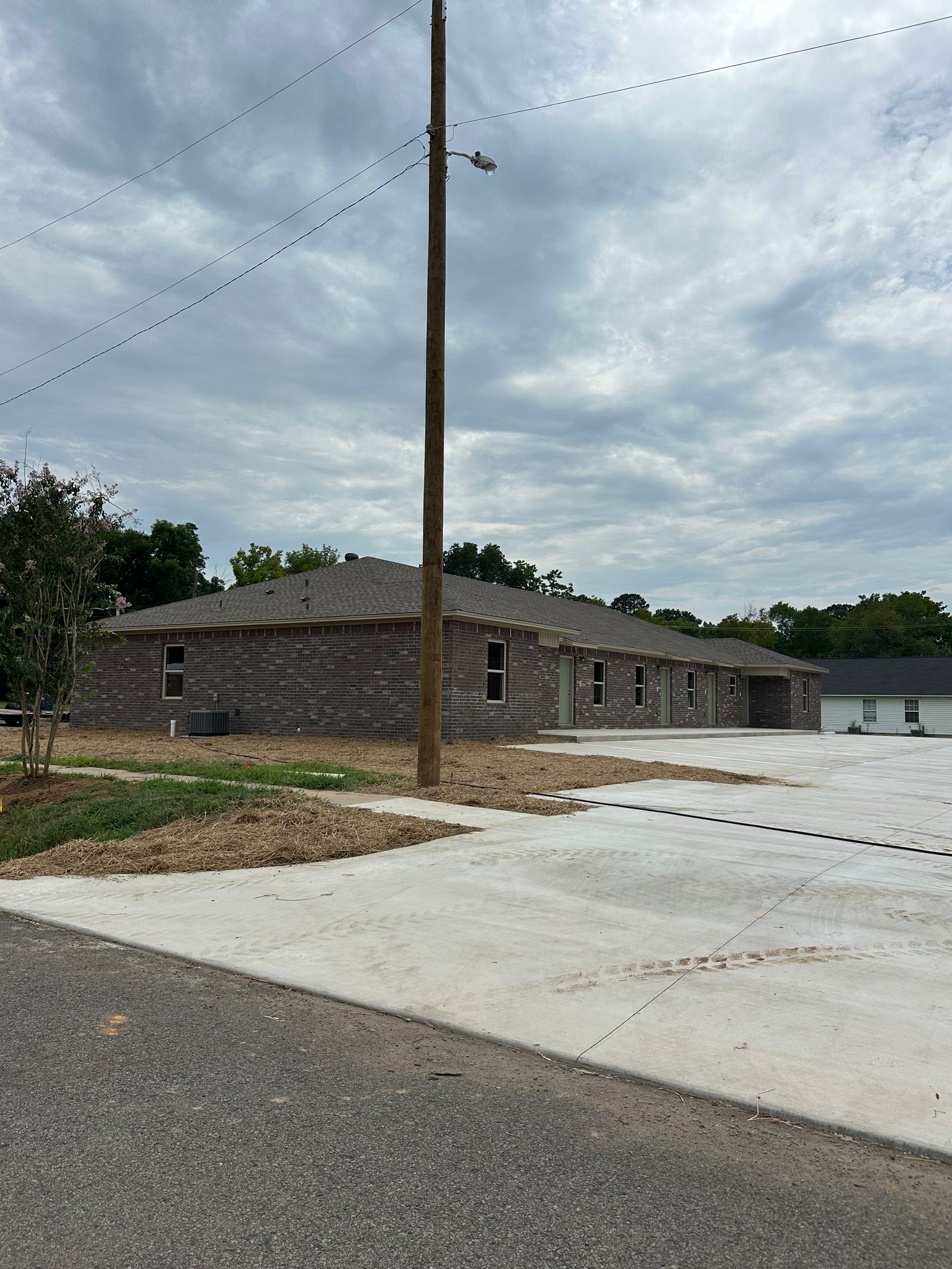 Russellville Apartment: 1016 S El Paso Ave