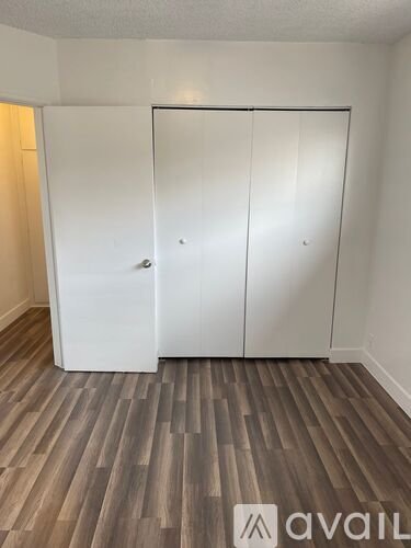 Los Angeles Apartment: 916 W 84th Street Apt#10
