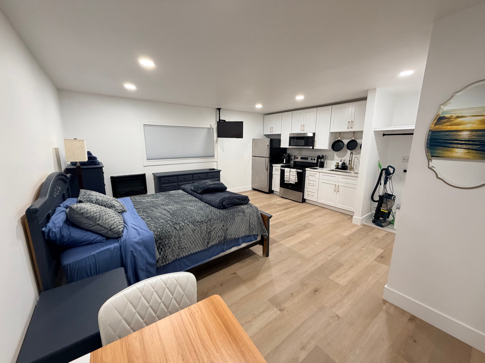 Long Beach Other: 2941 Adriatic Ave