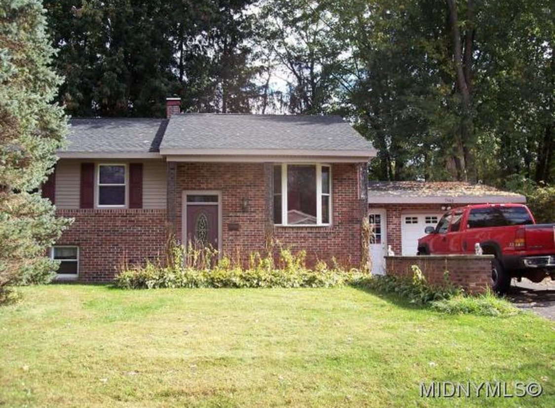 Utica House: 500 Briarcliff Ave