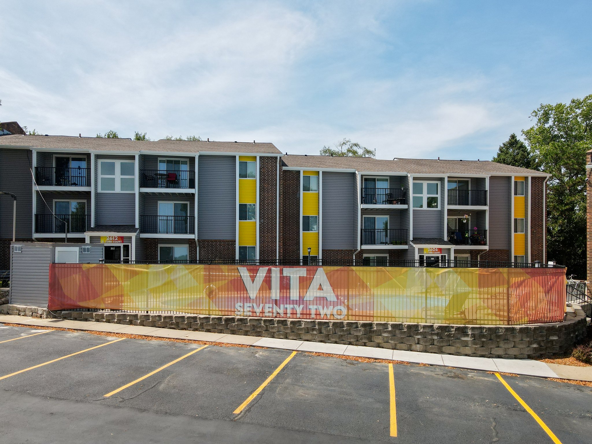 Omaha Apartment: 2506 South 72nd Court