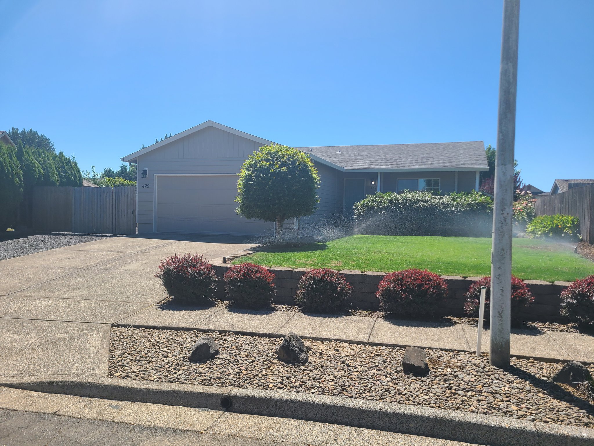Cornelius House: 429 S Jasper Cir