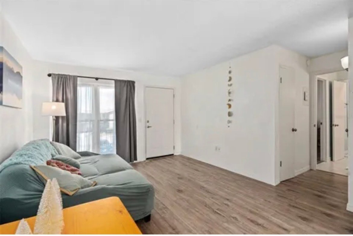 Orlando Condo: 1880 Caralee Blvd