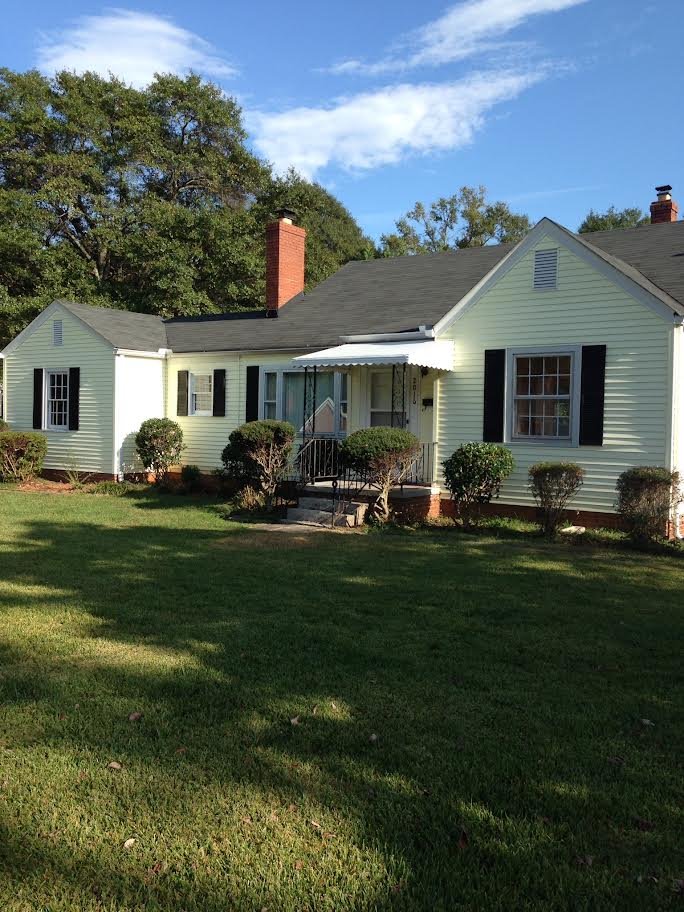 Greenville House: 2016 E. North St.