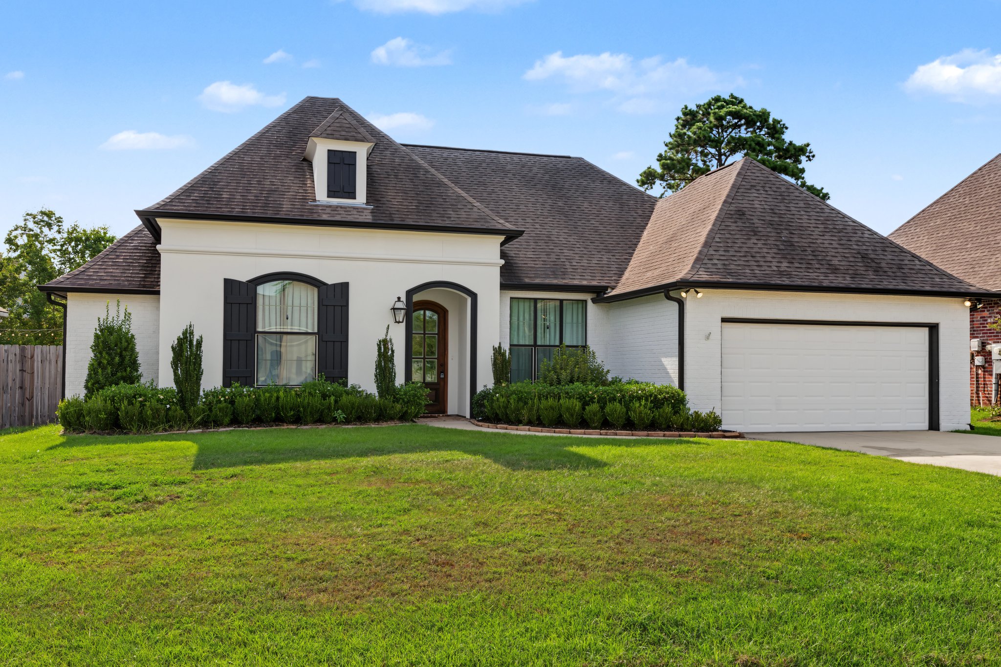 MADISONVILLE House: 404 Golden Leaf Ct