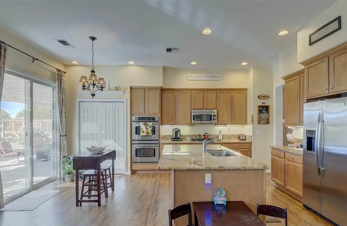 Reno House: 10795 Summer Glen Dr