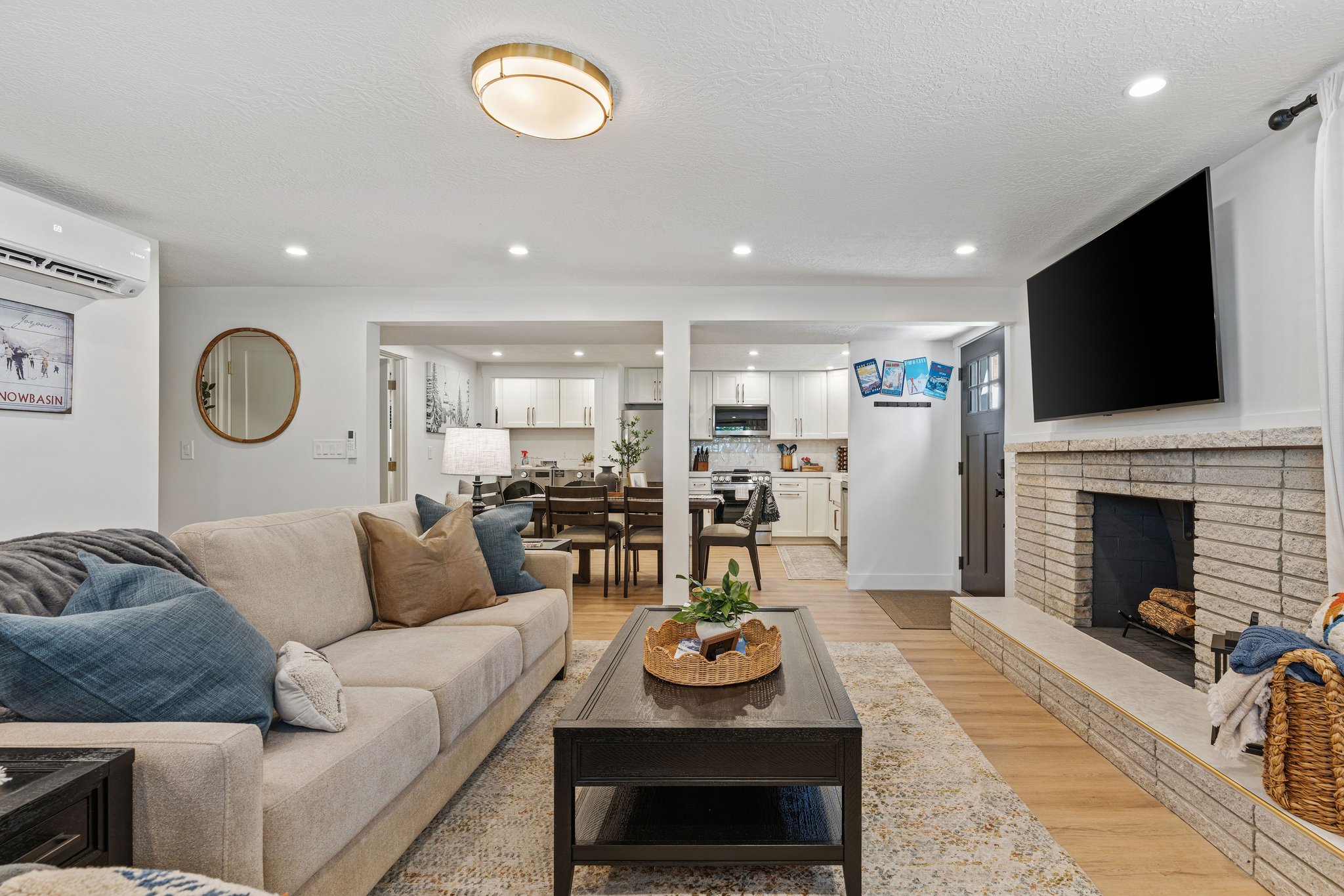 Salt Lake City Townhome: 6743 S 2345 E, Cottonwood Heights