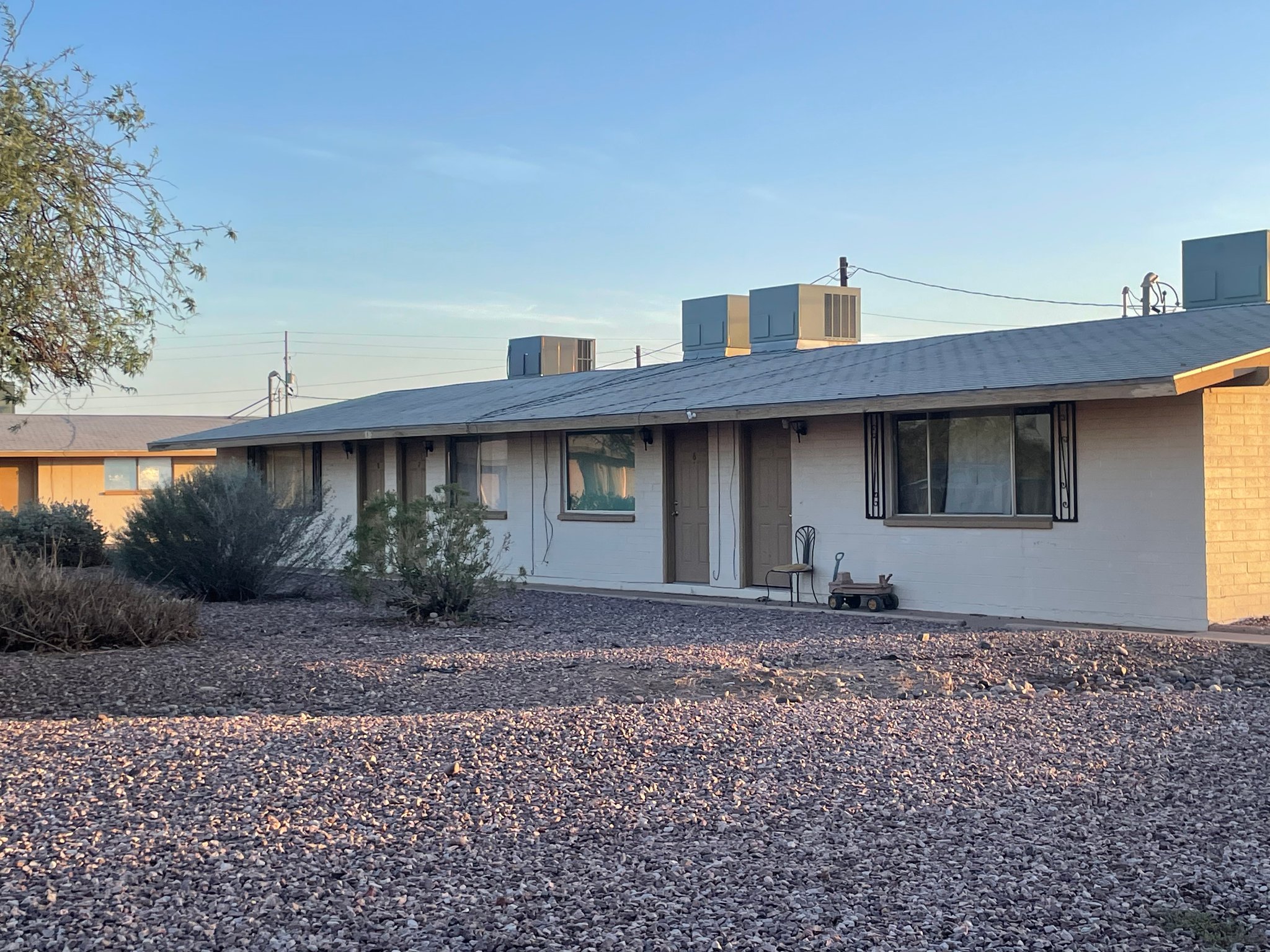 Eloy Apartment: 4220 N Granada Dr