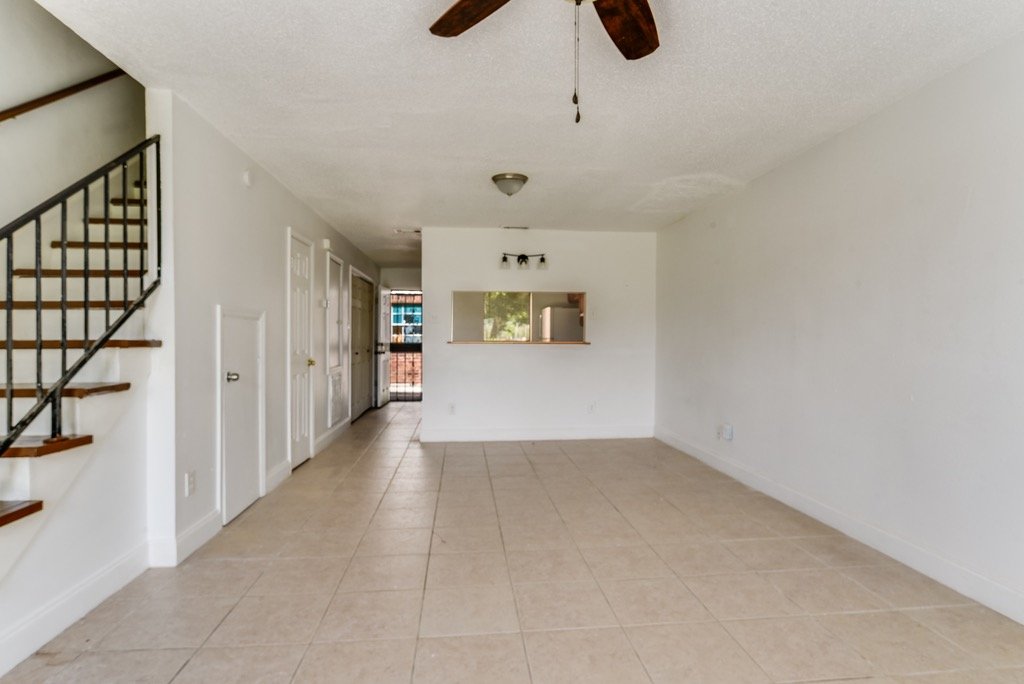 New Orleans Apartment: 10821 Roger Drive, Unit E