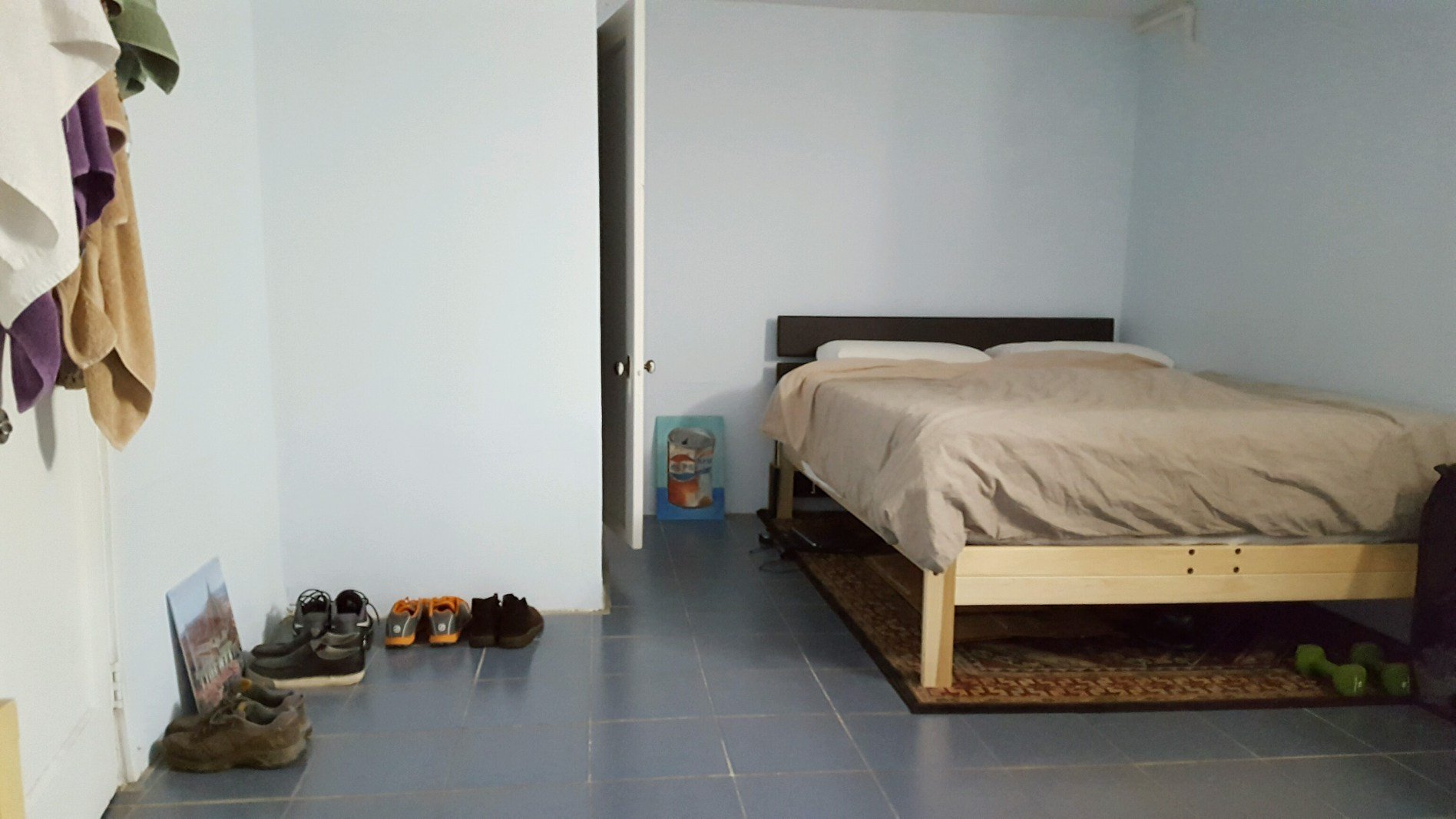 SLC Single Room: 1062 W 300 N