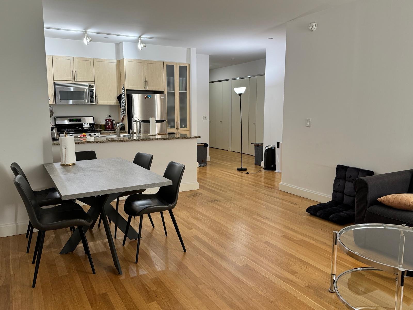New York Apartment: 10 Hanover square