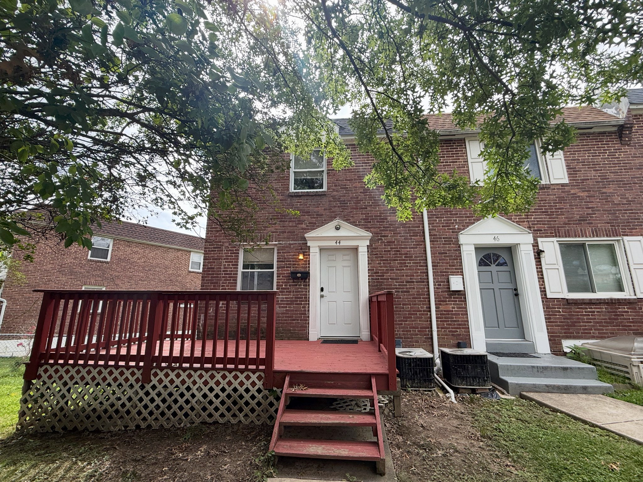 Newark Townhome: 44 Madison Drive