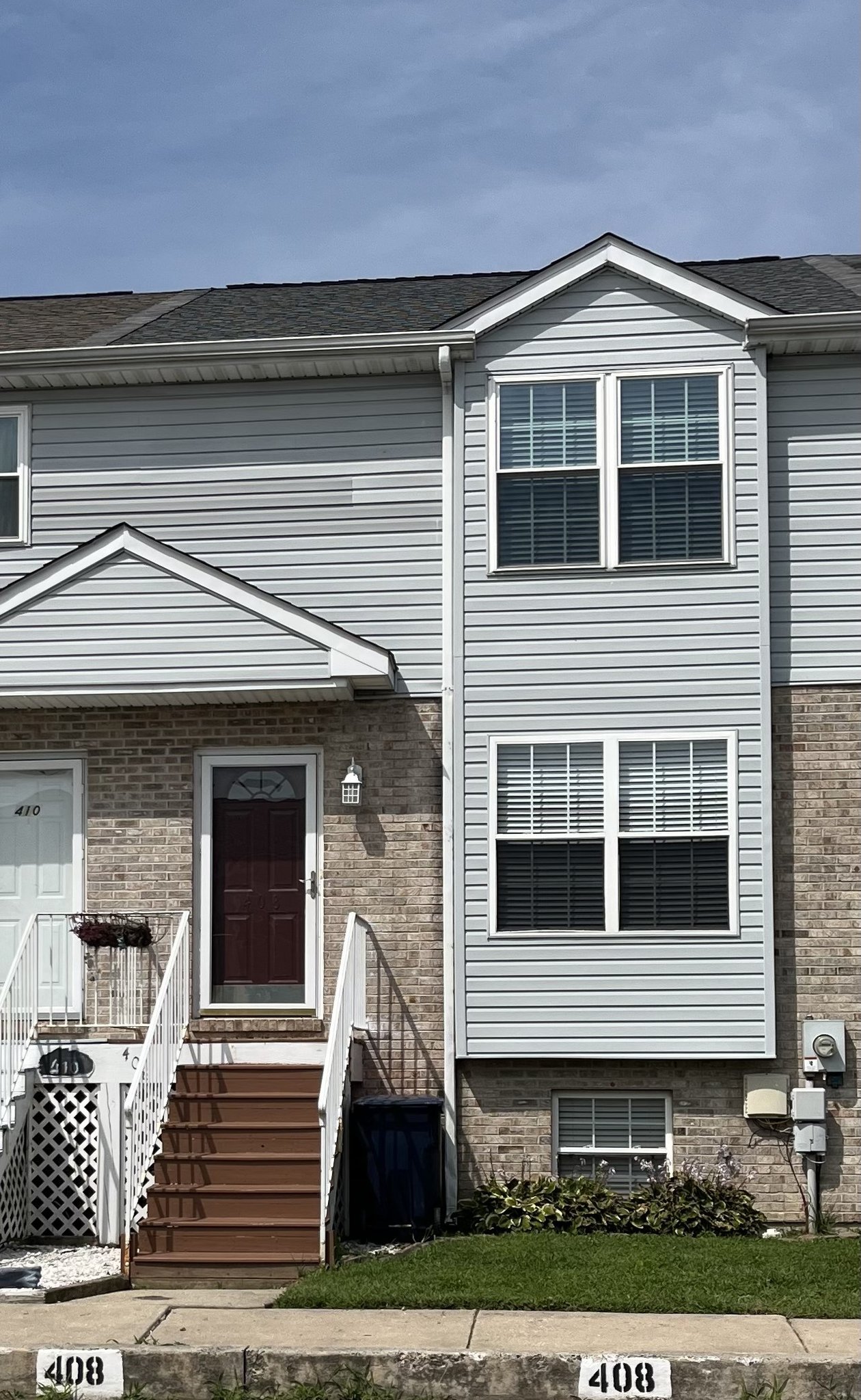 Middletown Townhome: 408 Naughty Ln