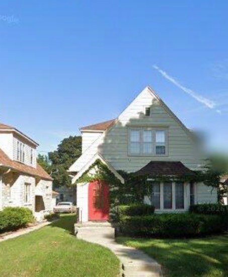Milwaukee House: 3734 N 53rd St