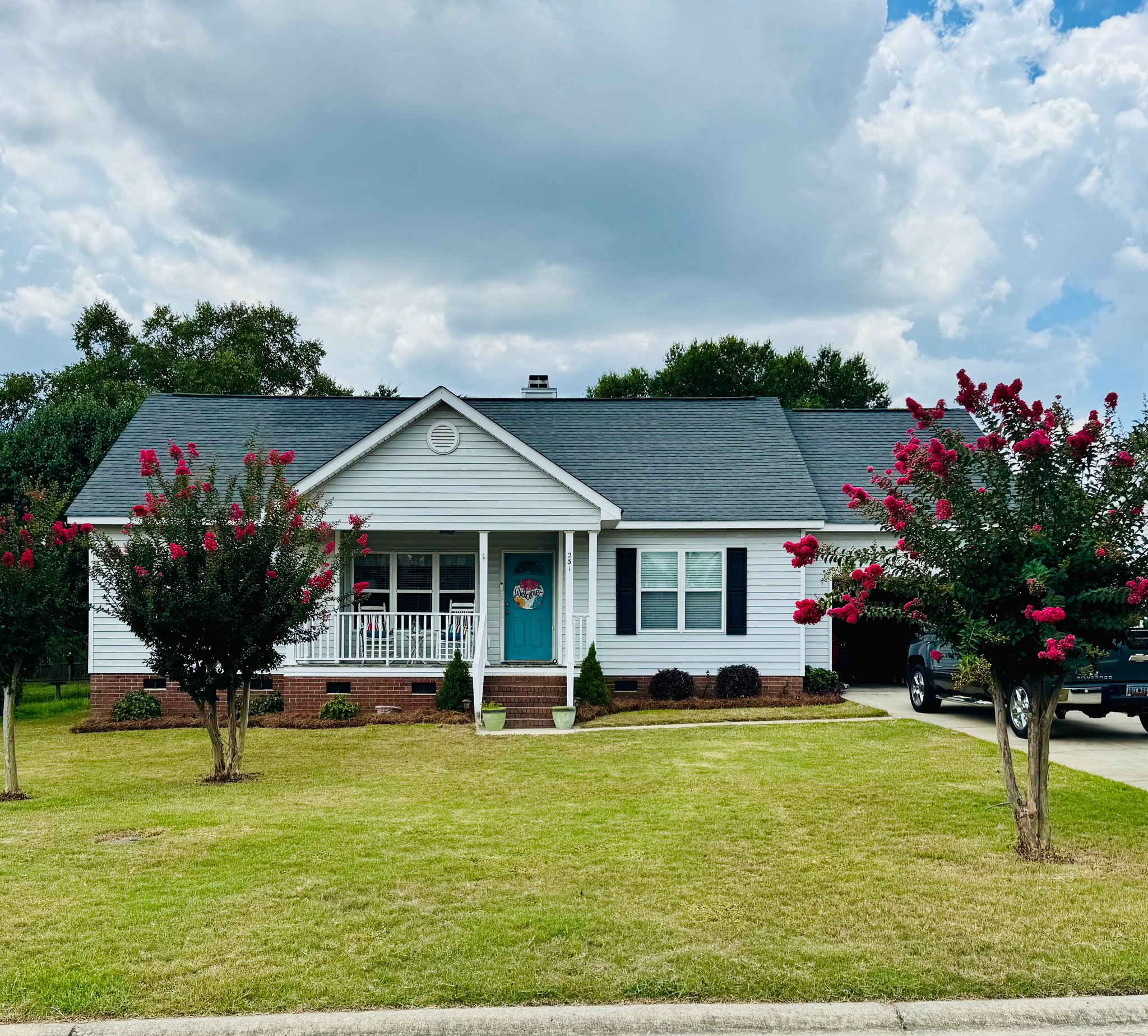 West Columbia House: 231 Autumnview Ct