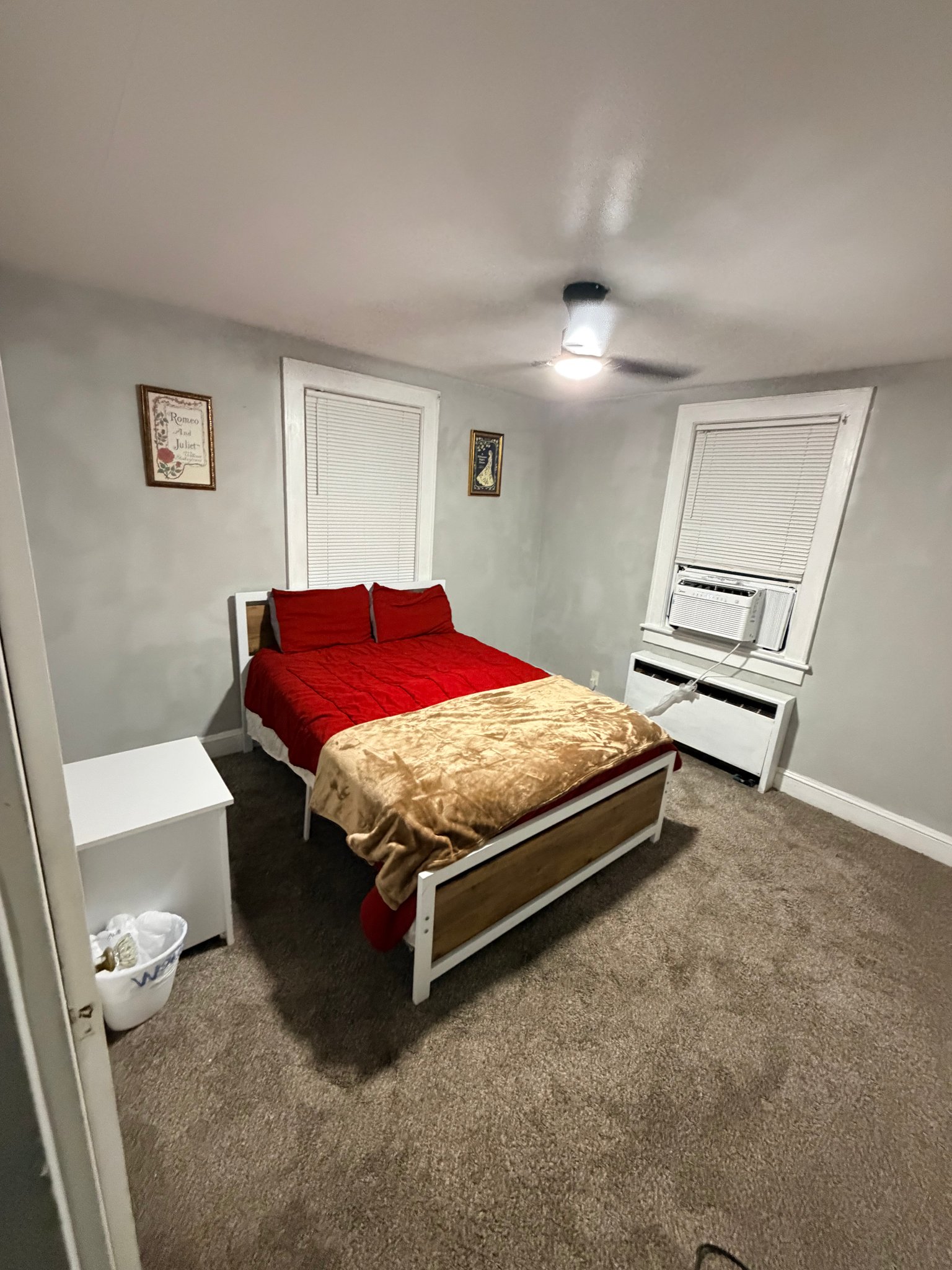 Norfolk Single Room: 6352 Edward St