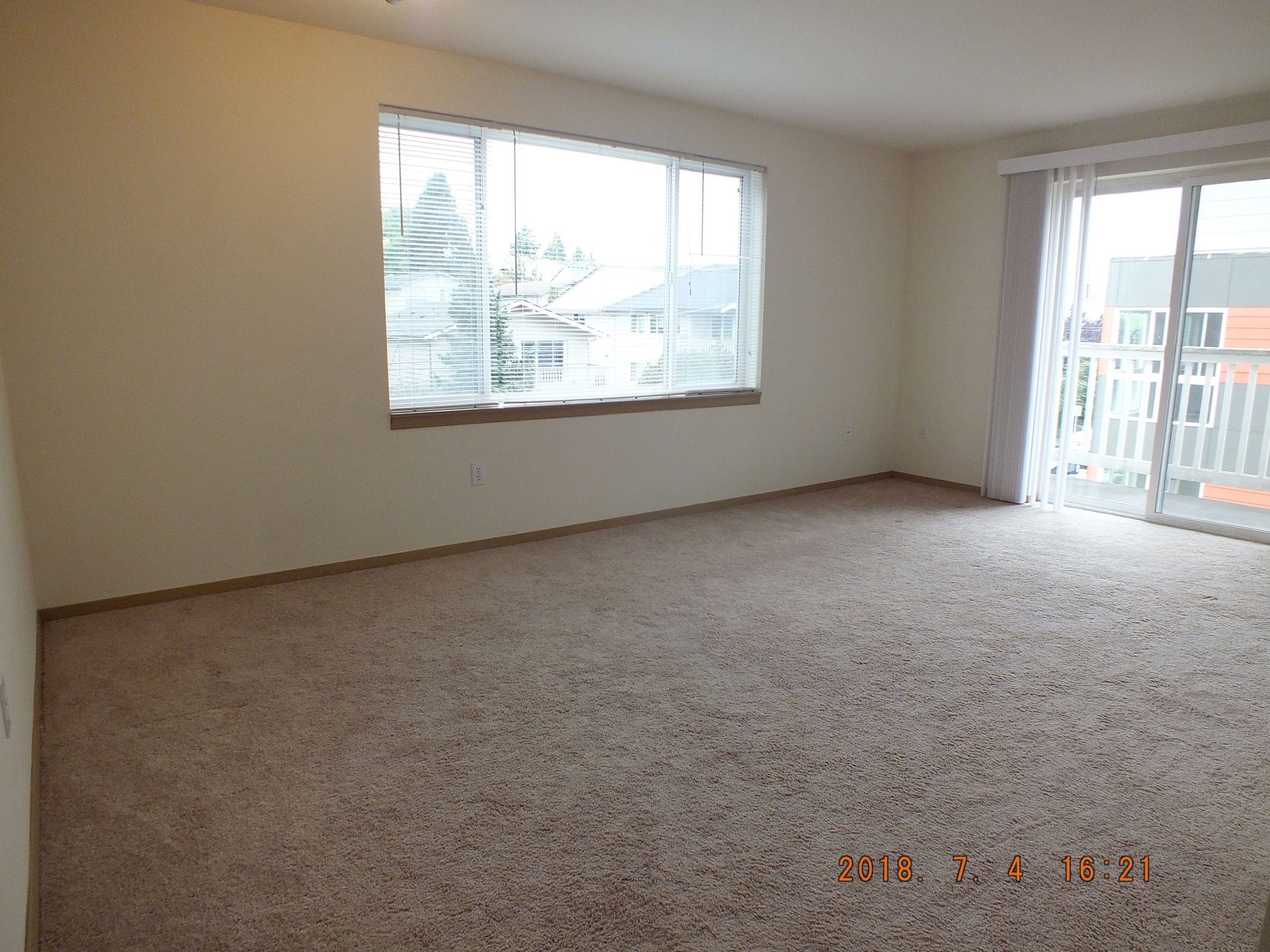 Seattle Apartment: 1135 North 91st Street