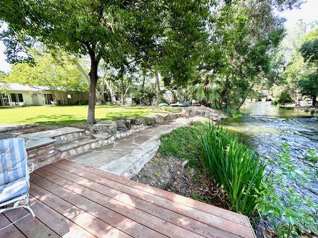 Sanger House: 210 Wood Duck Dr