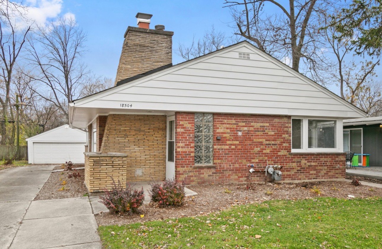 Homewood House: 18504 Riegel Rd