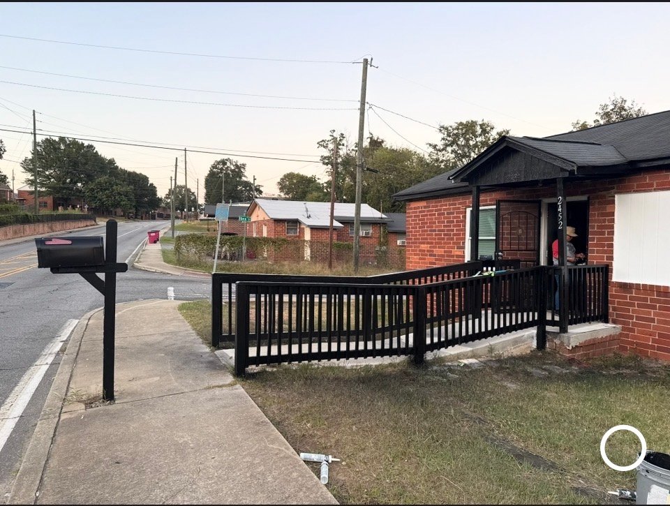Macon Apartment: 2452 Houston Ave