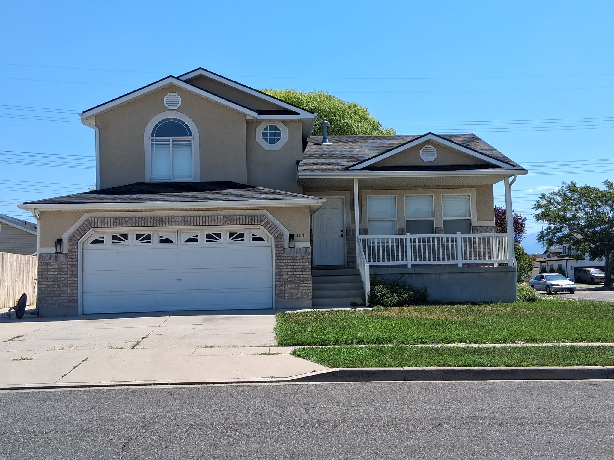 West Valley city House: 3051 Waterleaf Way