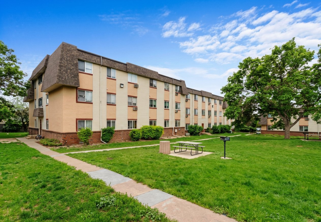 Thornton Condo: 707 W 96th Avenue