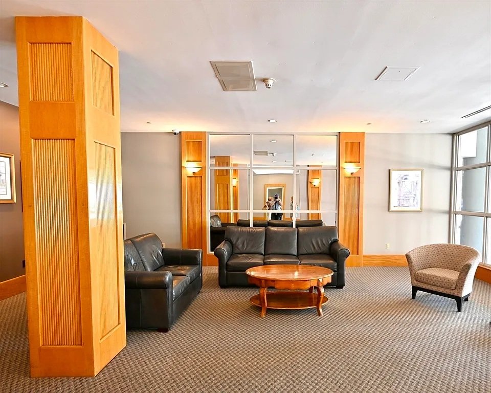 Everett Condo: 30 Chelsea Street