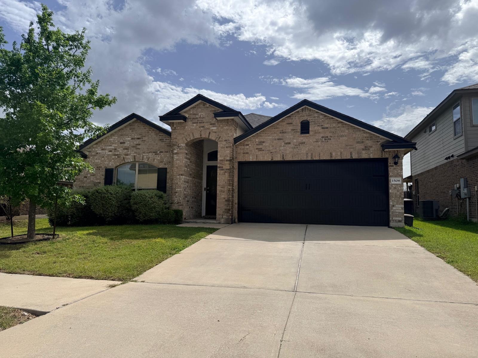 Killeen House: 1508 Shims Blvd