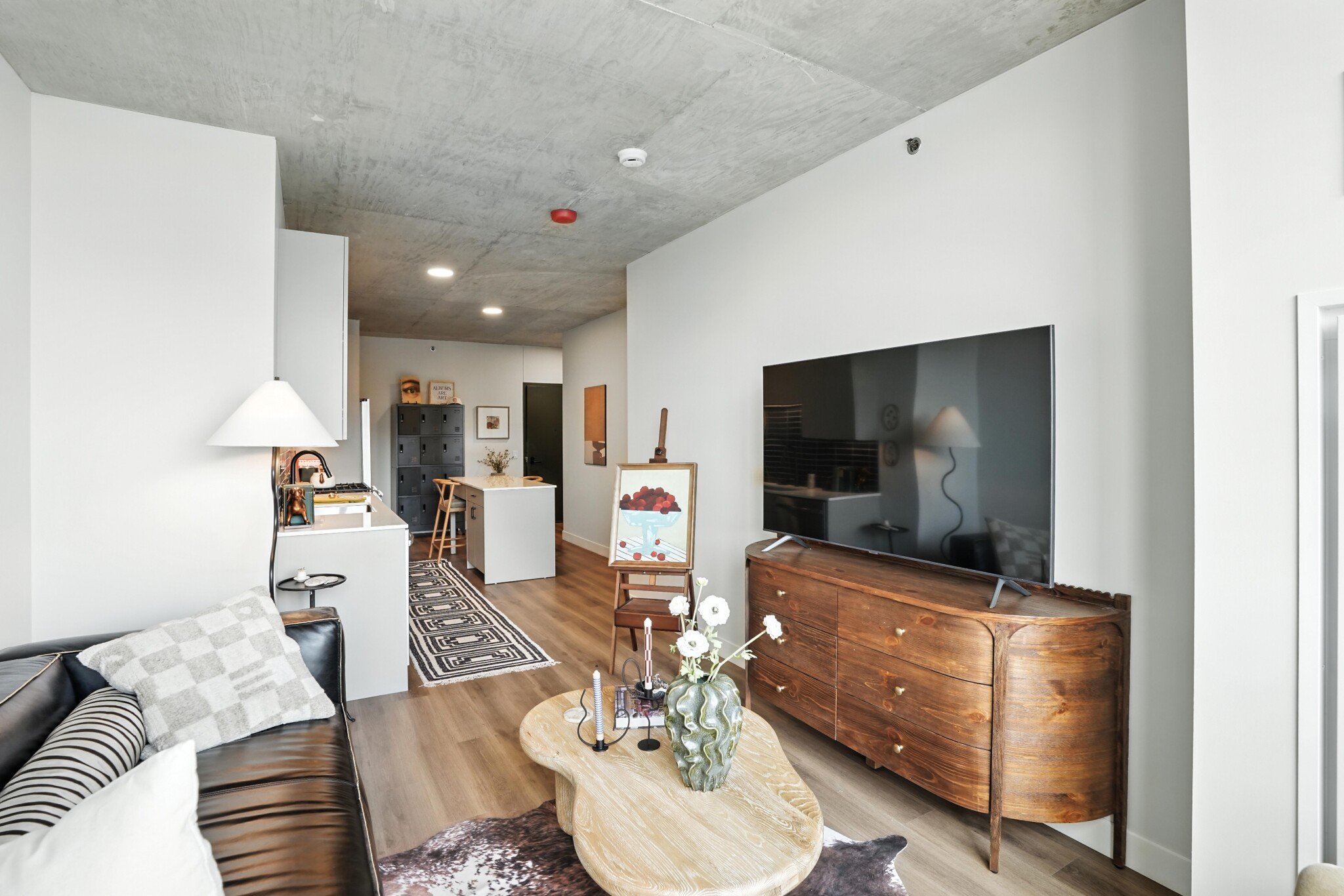 Chicago Condo: 312 N May St