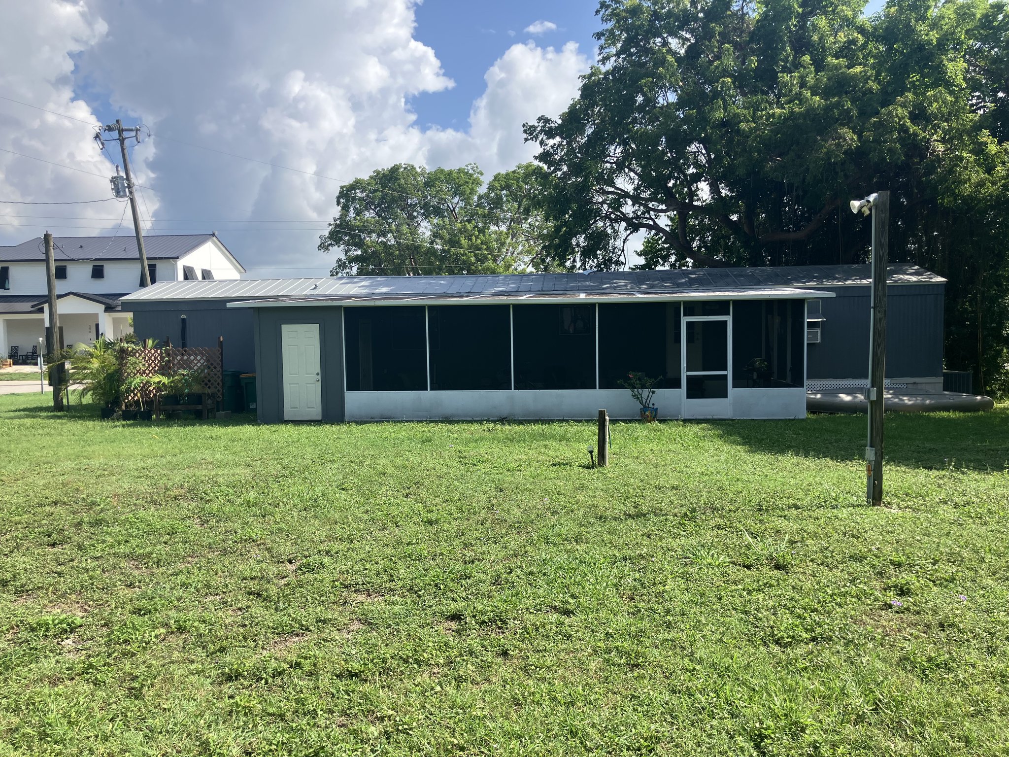 Chokoloskee House: 1228 Chokoloskee drive