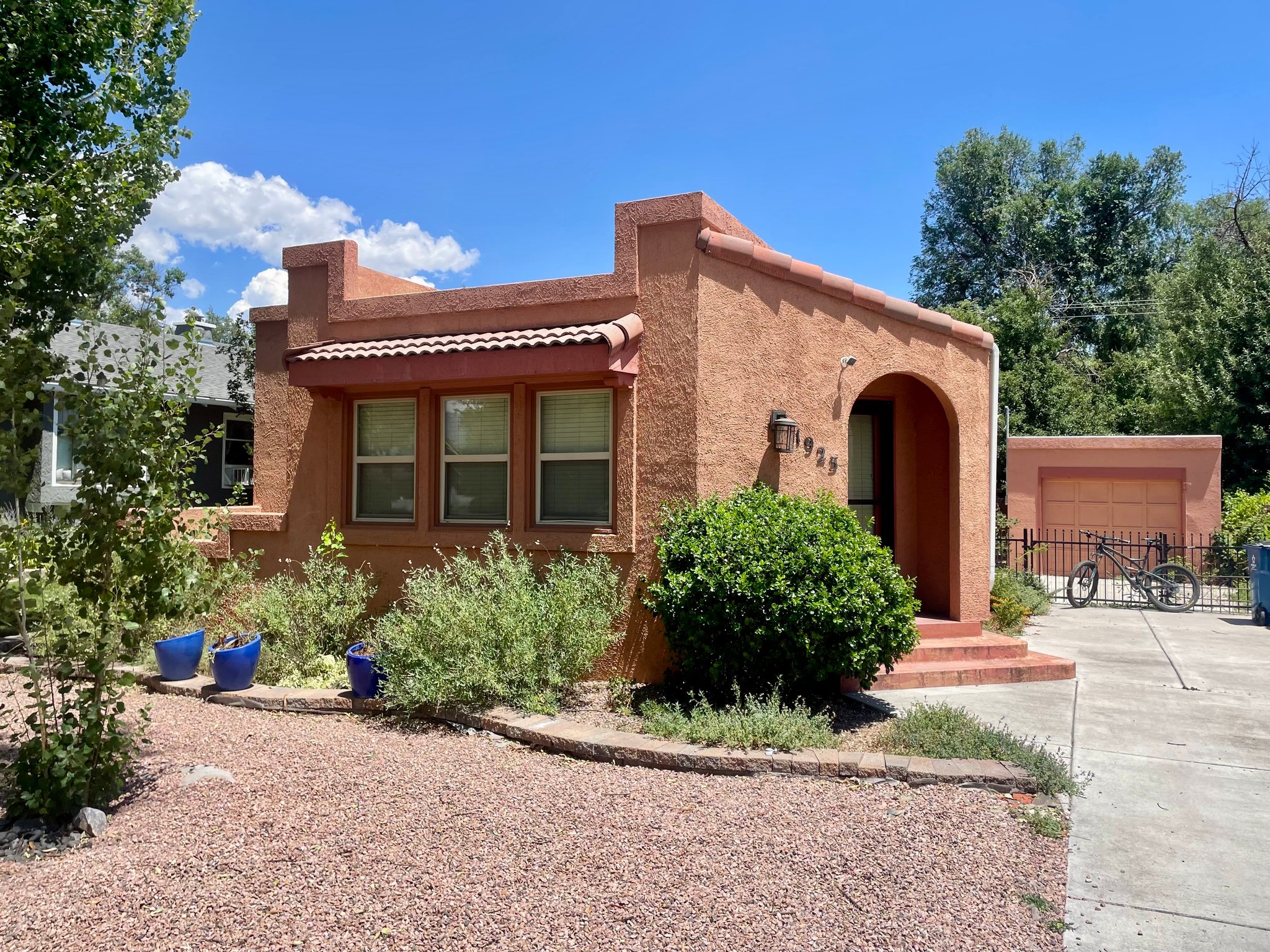 Colorado Springs House: 1923 N Royer St