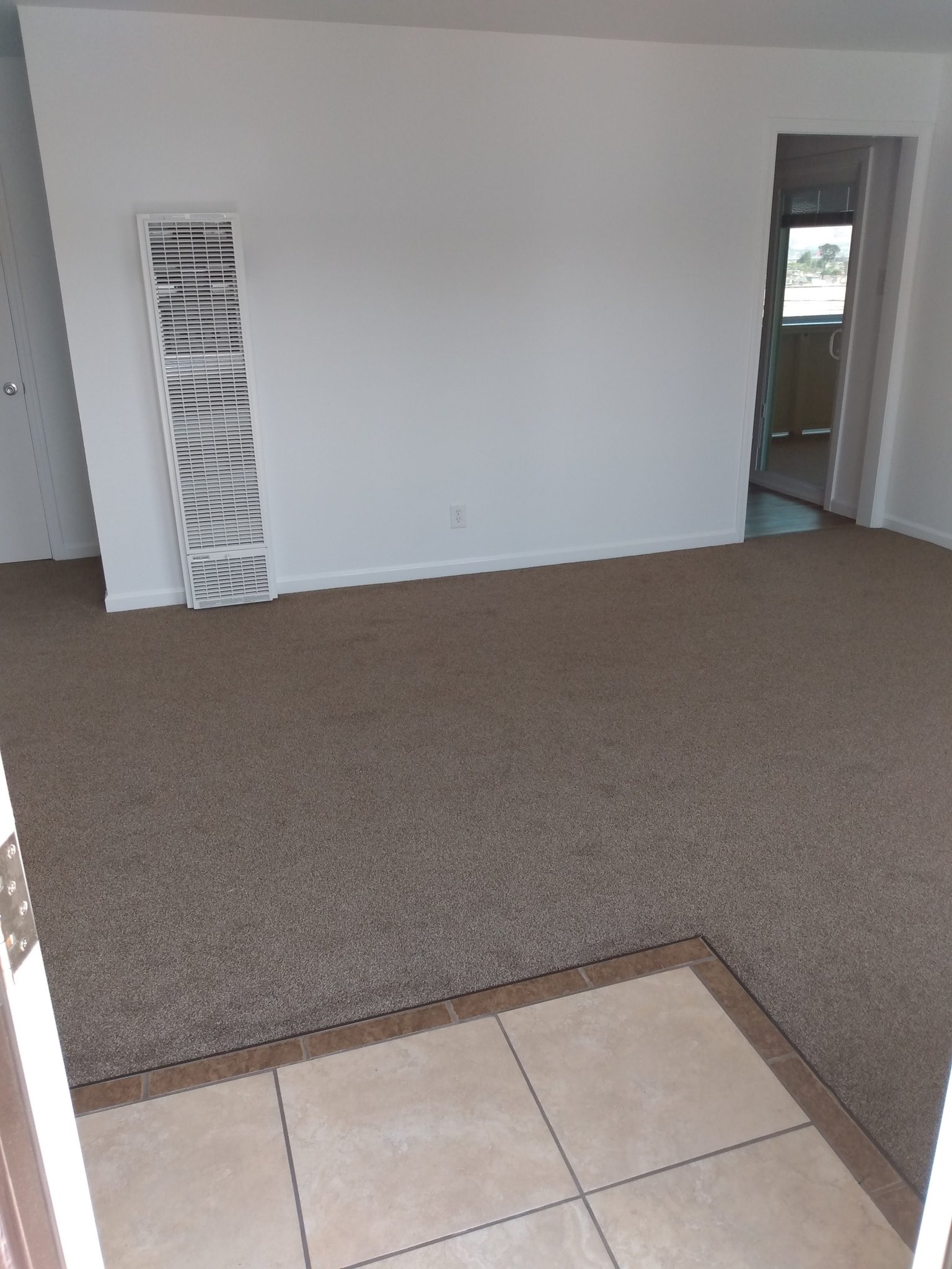 San Bruno Apartment: 257 East Ave APT 4