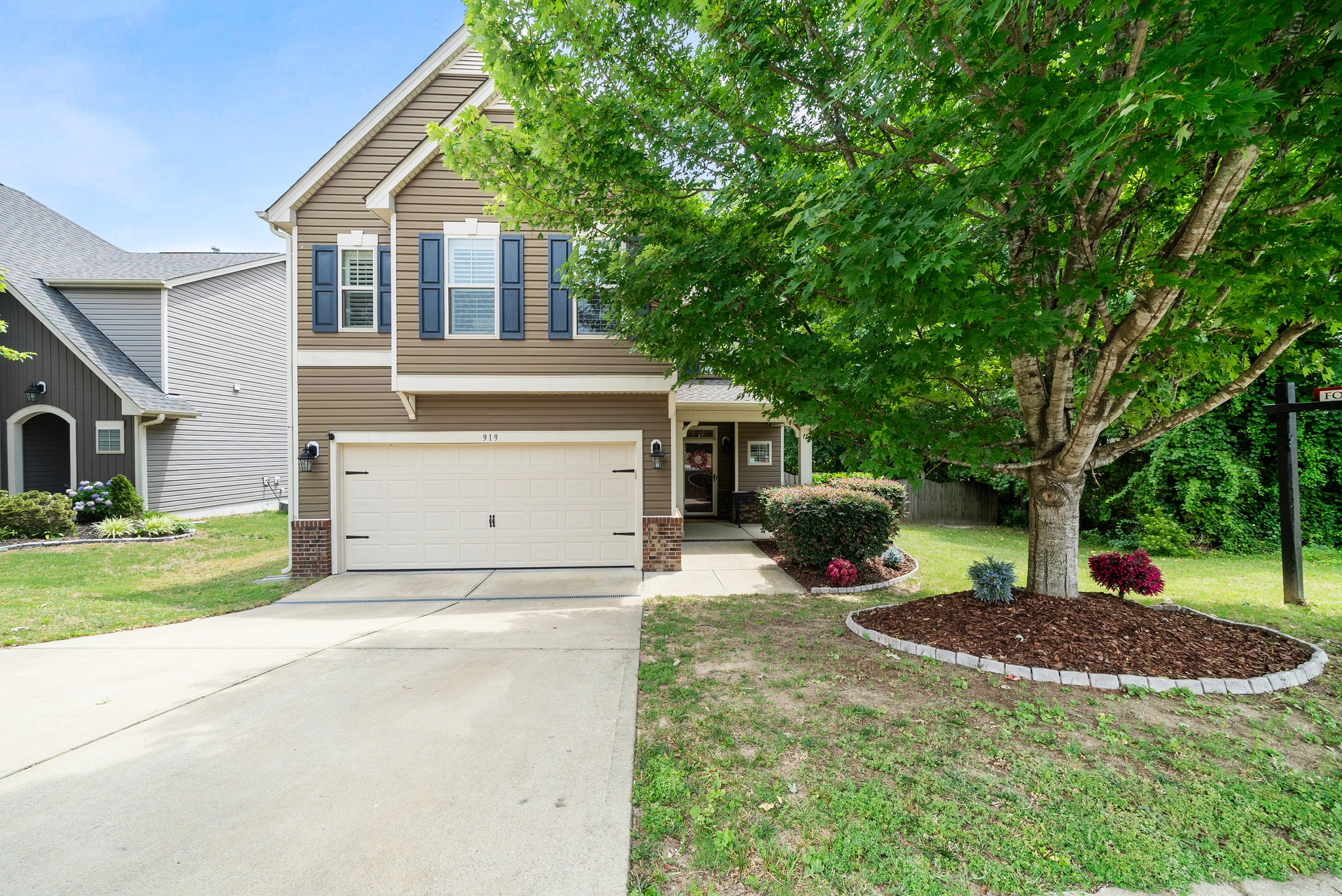 Fuquay Varina House: 919 Award St