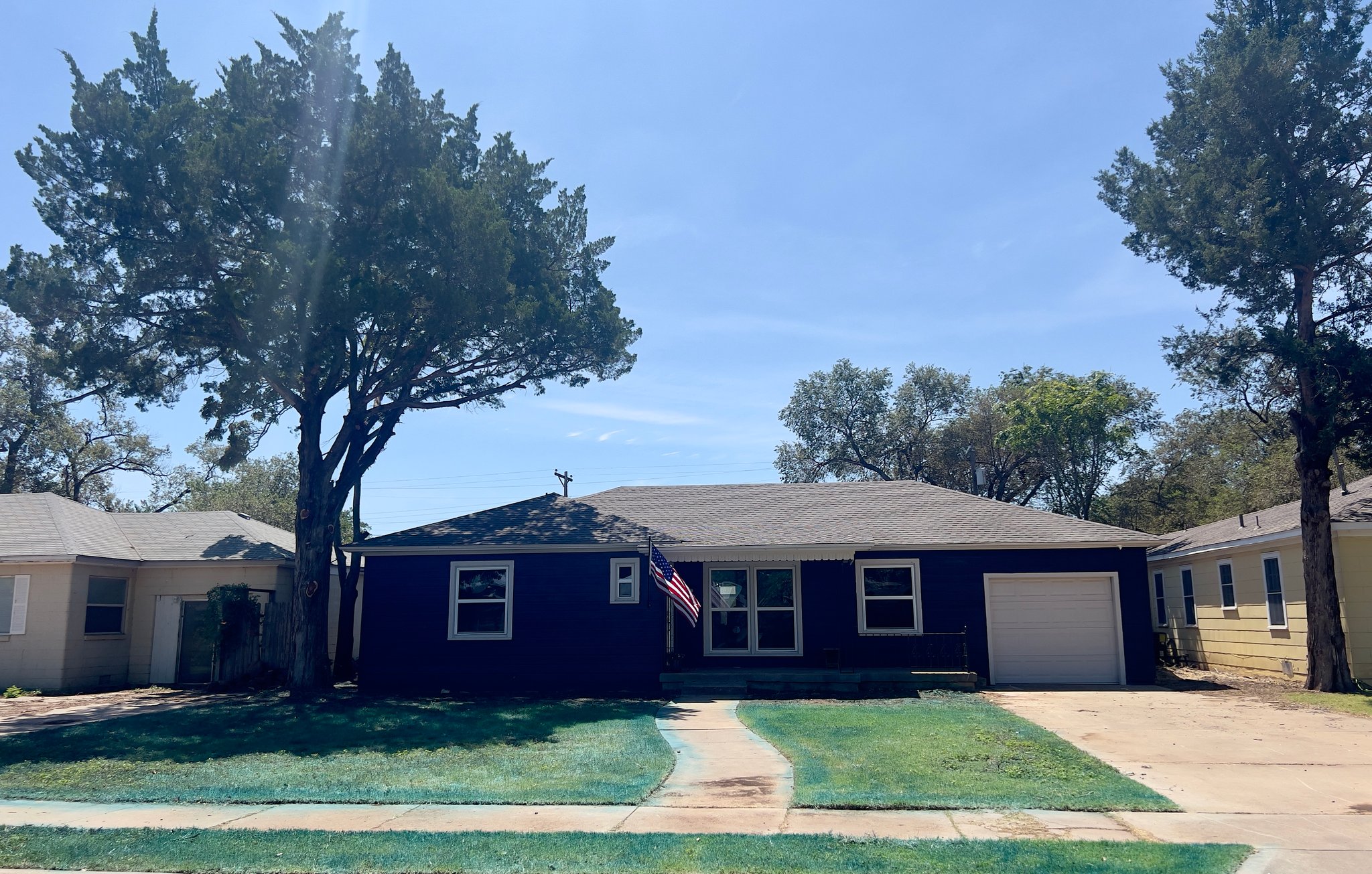 Lubbock House: 3307 27th St