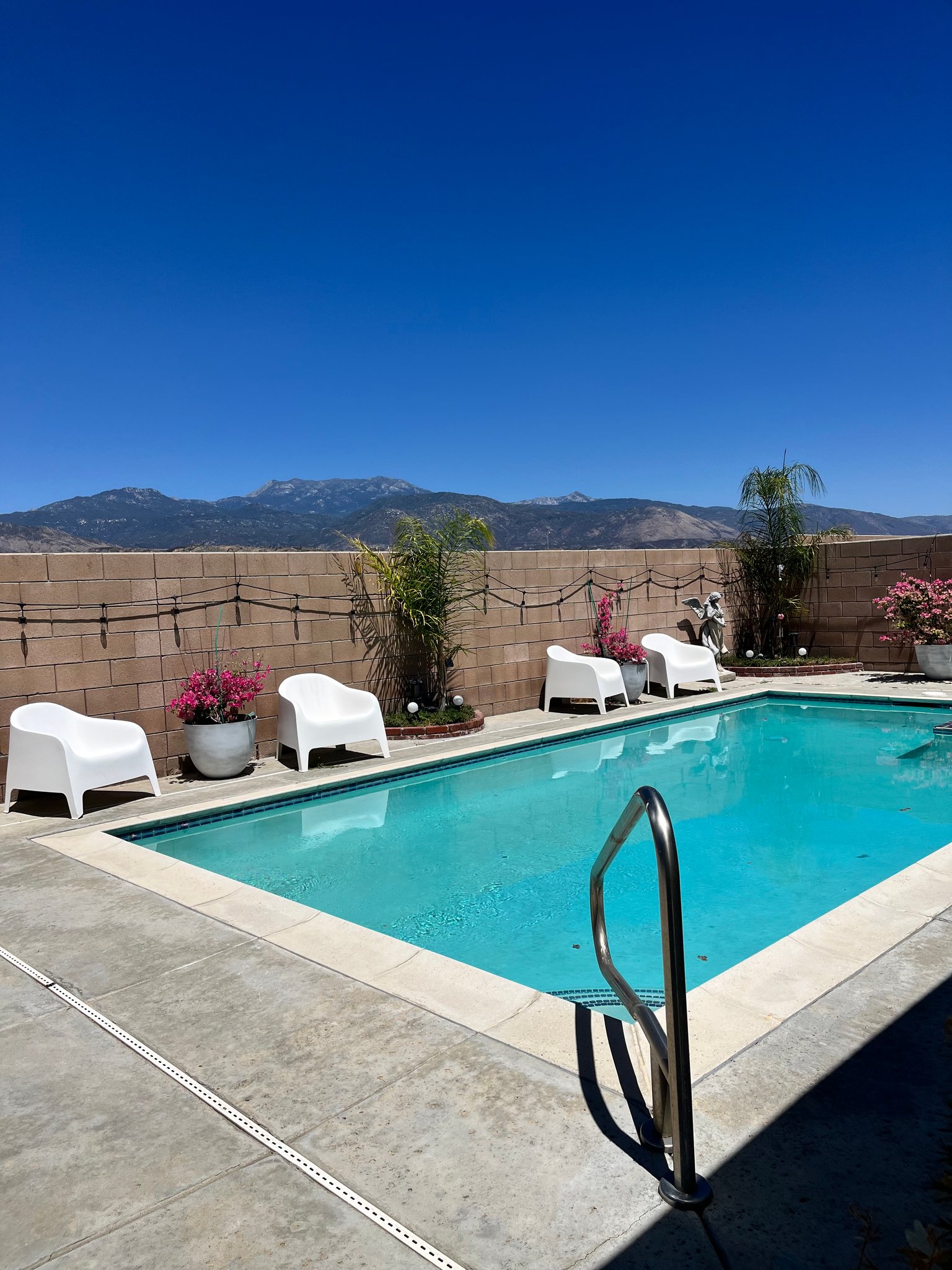 San Jacinto House: 2135 Saint Emilion Ln