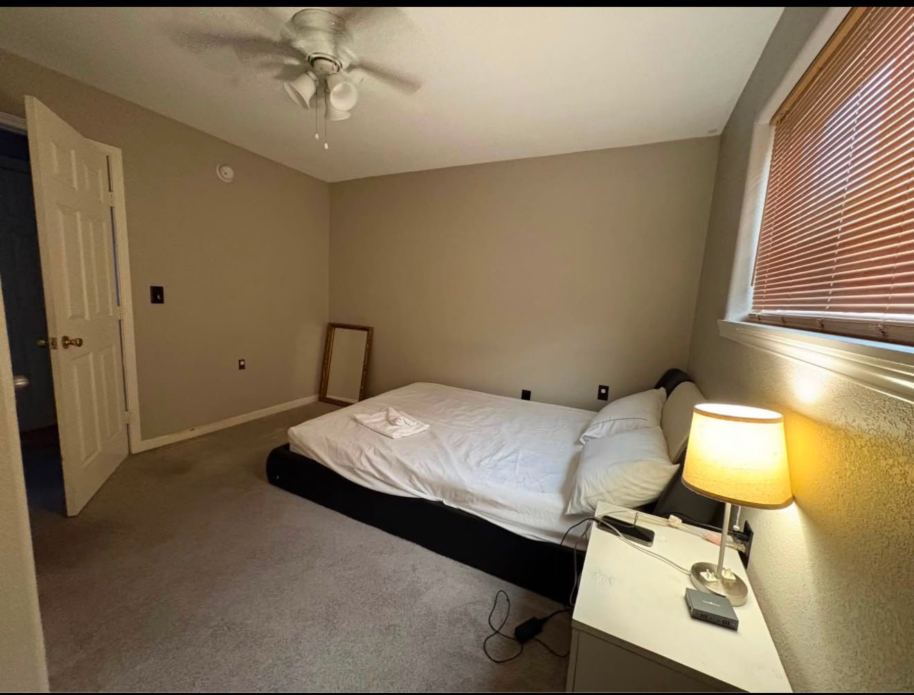 Houston House: 5335 Prairie Creek Dr