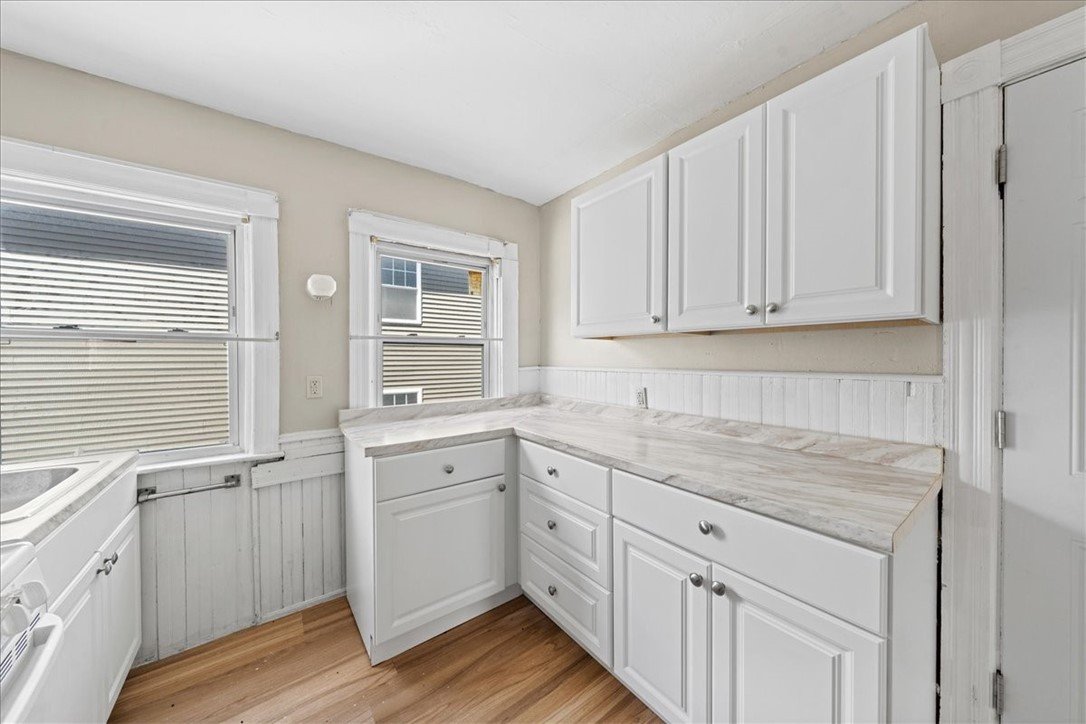 Providence Apartment: 53 1/2 Sterling Ave