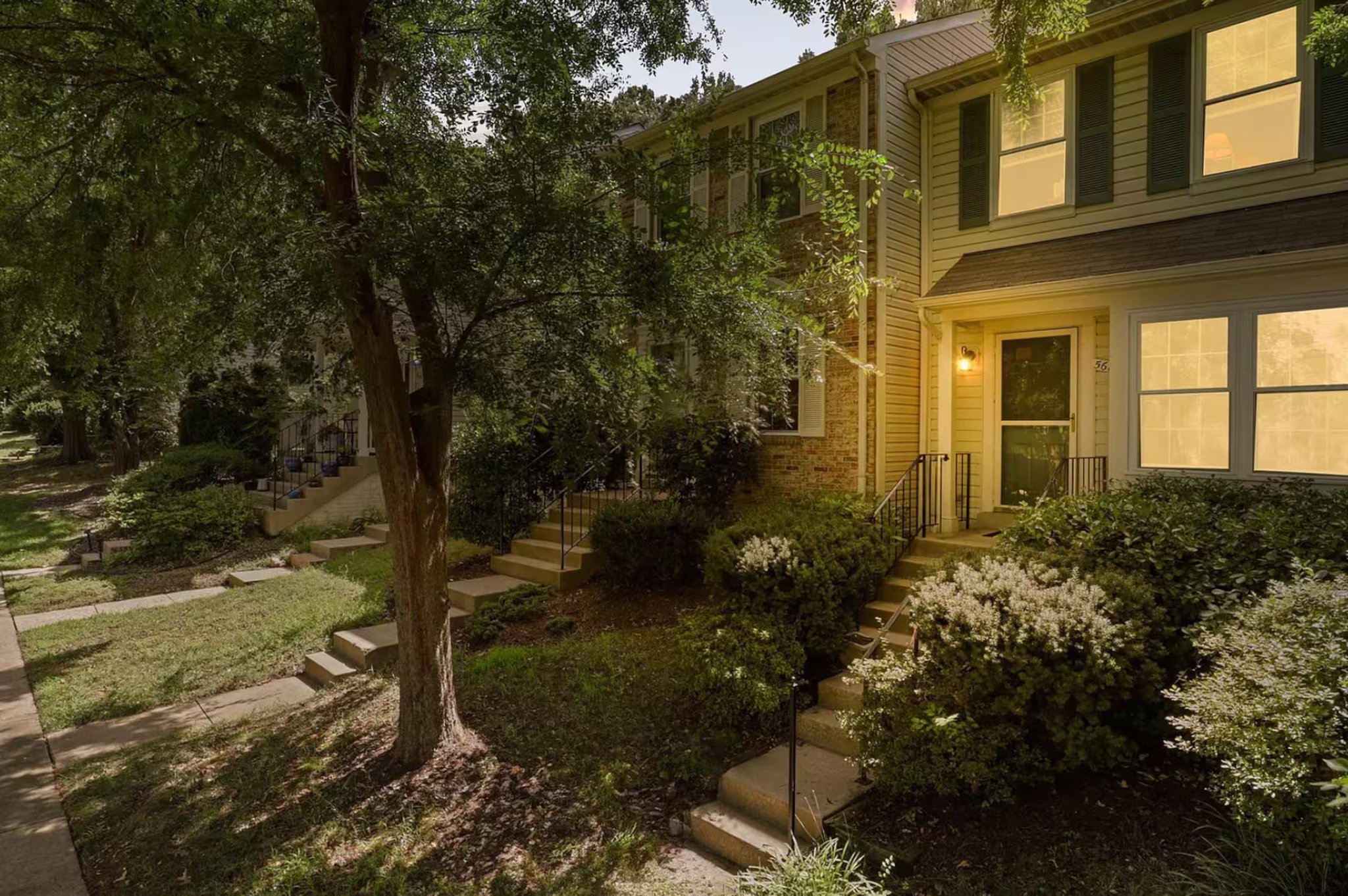 Clifton Townhome: 5680 White Dove Ln