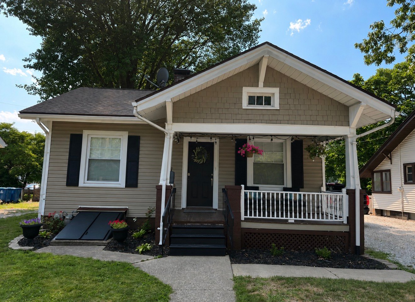 Edwardsville House: 851 Madison Ave