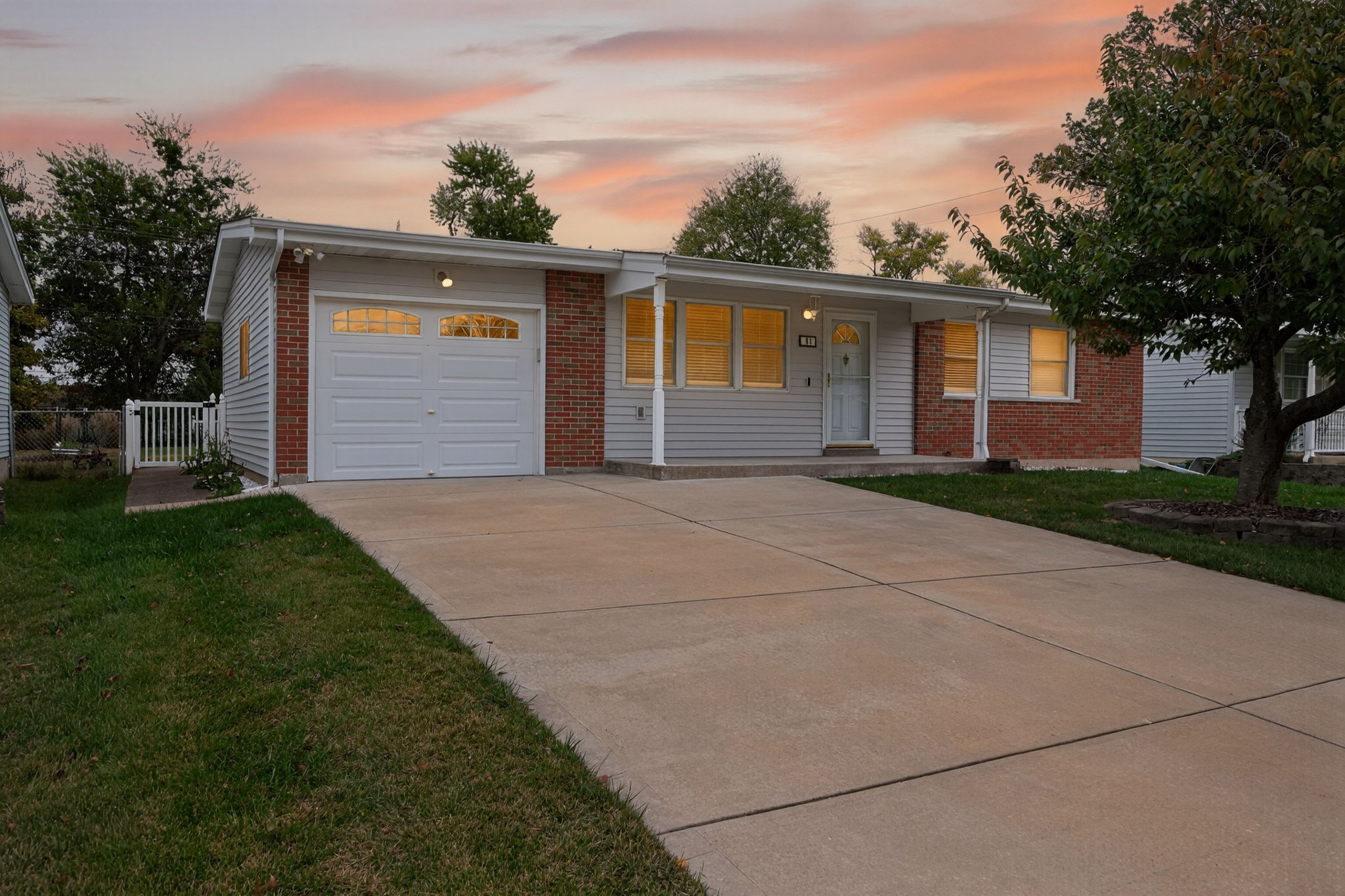 St. Charles House: 81 Tom Sawyer Drive